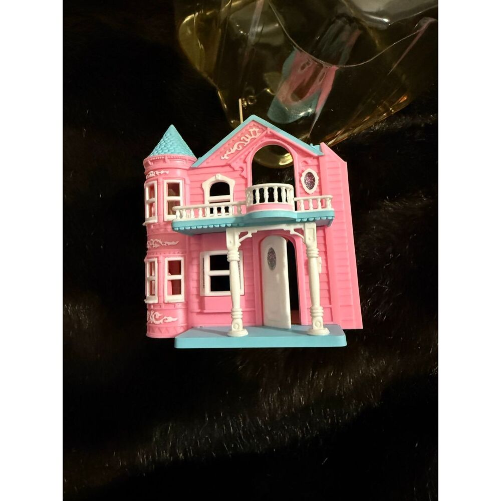 Vintage 1999 Hallmark Barbie Dream House Christmas Keepsake Ornament - Picture 2 of 4